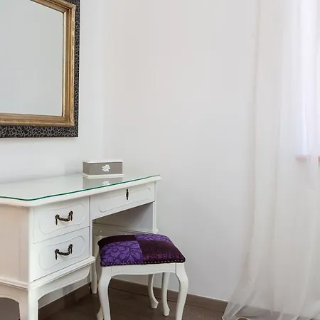Romantic Luxury Bed & Breakfast Split