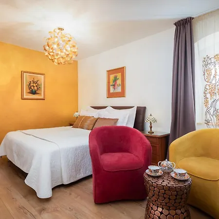 Romantic Luxury 4* Σπλιτ