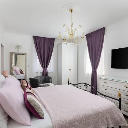 Romantic Luxury 4* Σπλιτ