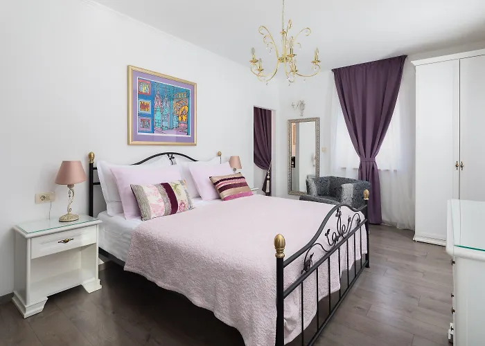 Romantic Luxury Bed & Breakfast Split