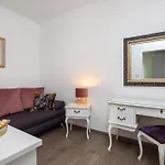 Romantic Luxury Couette-café 4*
