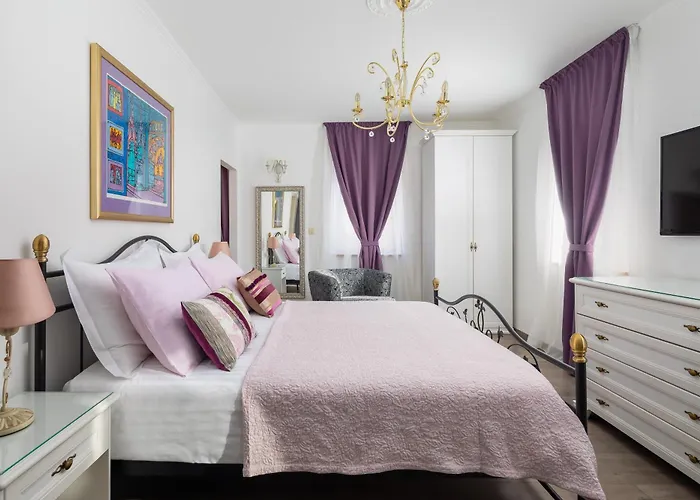 Romantic Luxury Bed & Breakfast Split