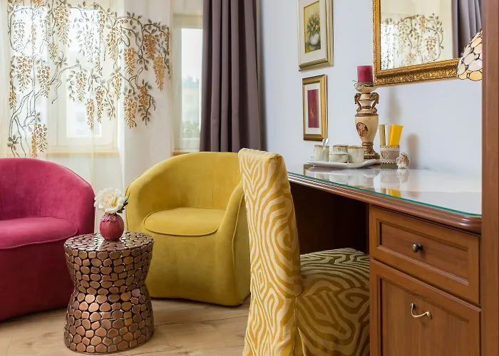 Romantic Luxury Bed & Breakfast 4*